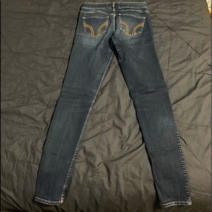 Women’s Hollister jeans/jeggings